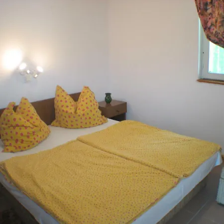 Doemoes Camping Domos